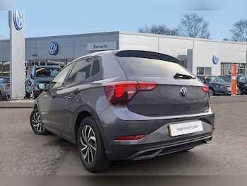 Used Volkswagen Polo 2022 for sale - 76146171: Photo