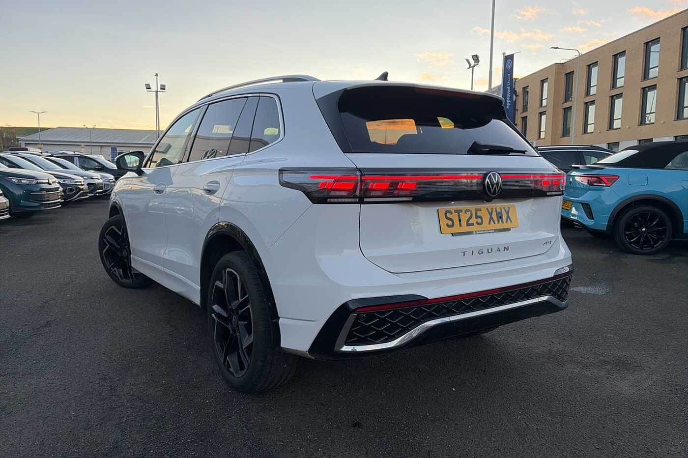 Used Volkswagen Tiguan 2025 for sale - 77079196: Photo 3
