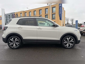 Used Volkswagen T-Cross 2023 for sale - 77019877: Photo