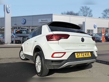 Used Volkswagen T-Roc 2022 for sale - 75894726: Photo