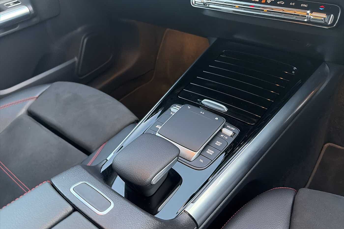 Used Mercedes-Benz GLA 2021 for sale - 76630058: Photo 8