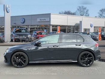 Used Volkswagen Golf 2024 for sale - 75409551: Photo