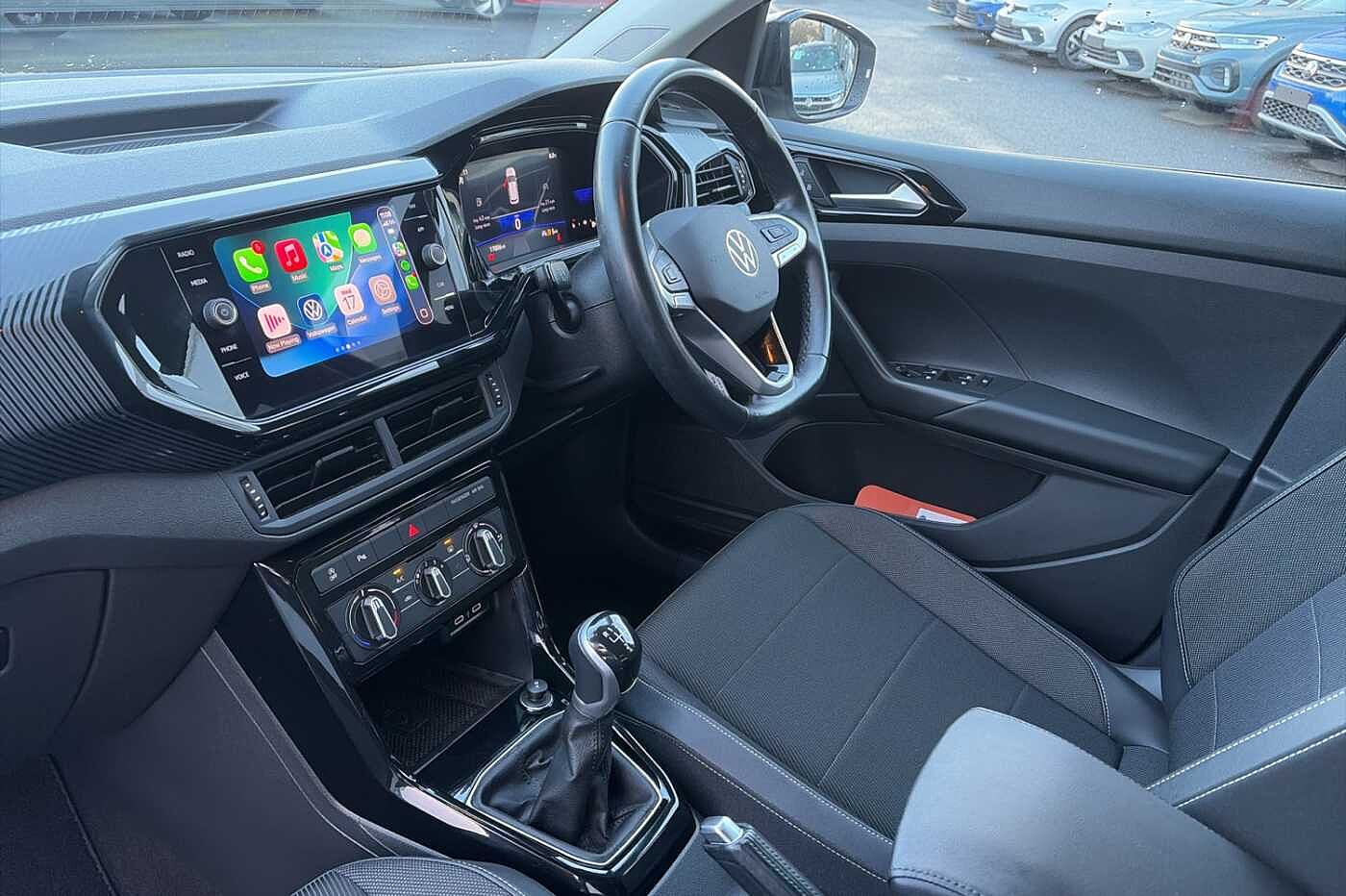 Used Volkswagen T-Cross 2022 for sale - 76907937: Photo 2