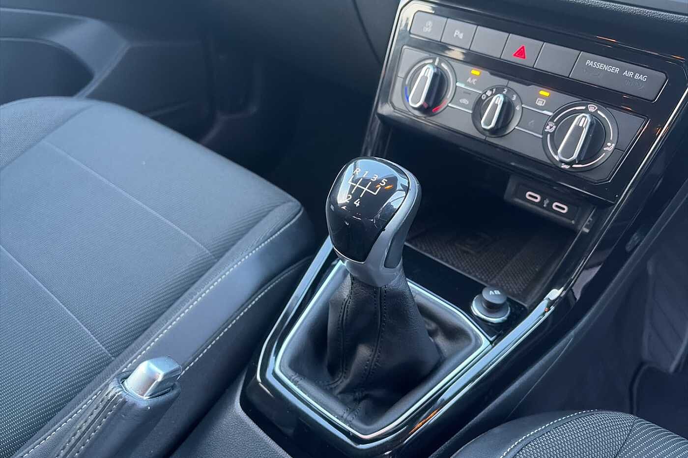 Used Volkswagen T-Cross 2022 for sale - 76907937: Photo 8