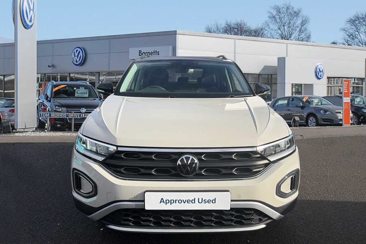 Used Volkswagen T-Roc 2023 for sale - 75910458: Photo 7