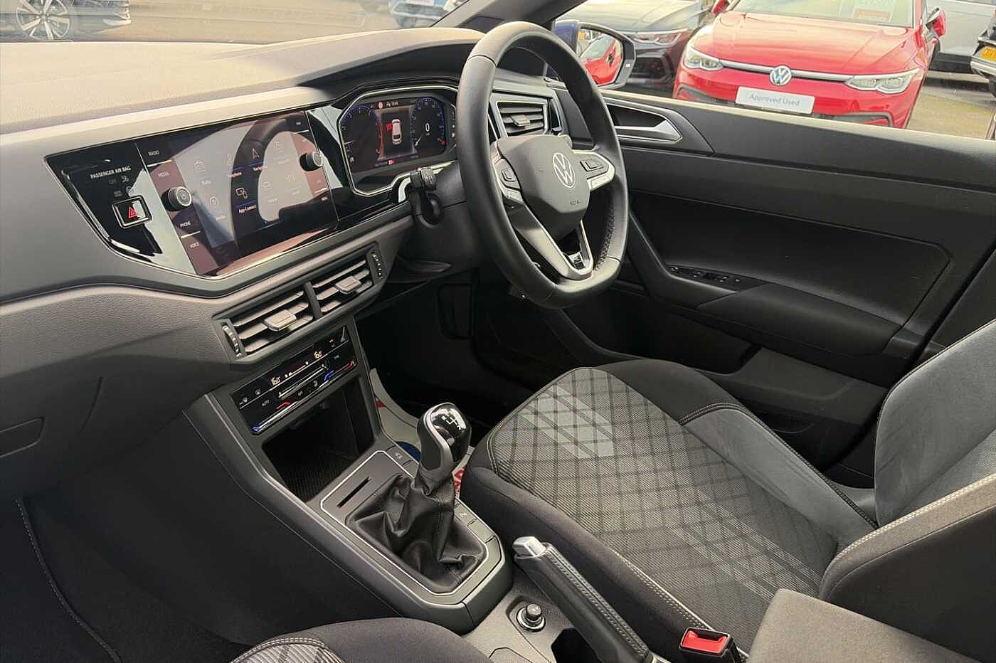 Used Volkswagen Polo 2022 for sale - 76208819: Photo 2