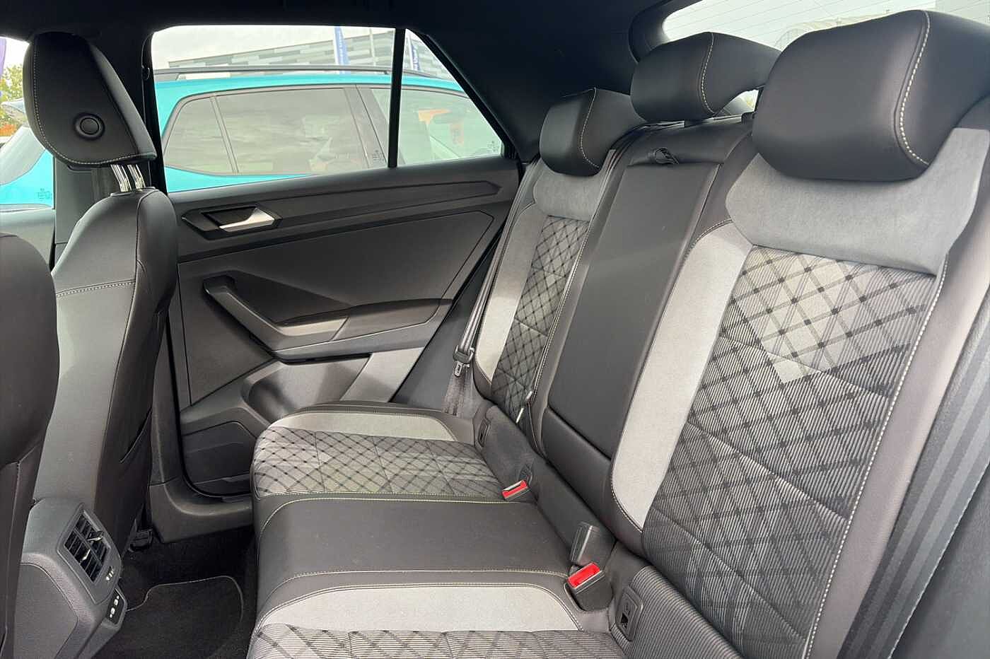 Used Volkswagen T-Roc 2022 for sale - 76208772: Photo 9