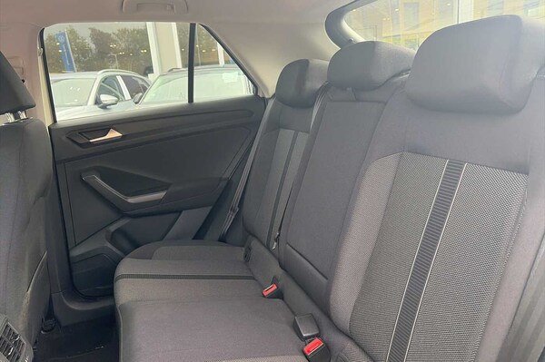 Used Volkswagen T-Roc 2022 for sale - 76208924: Photo 8