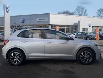 Used Volkswagen Polo 2022 for sale - 76208828: Photo