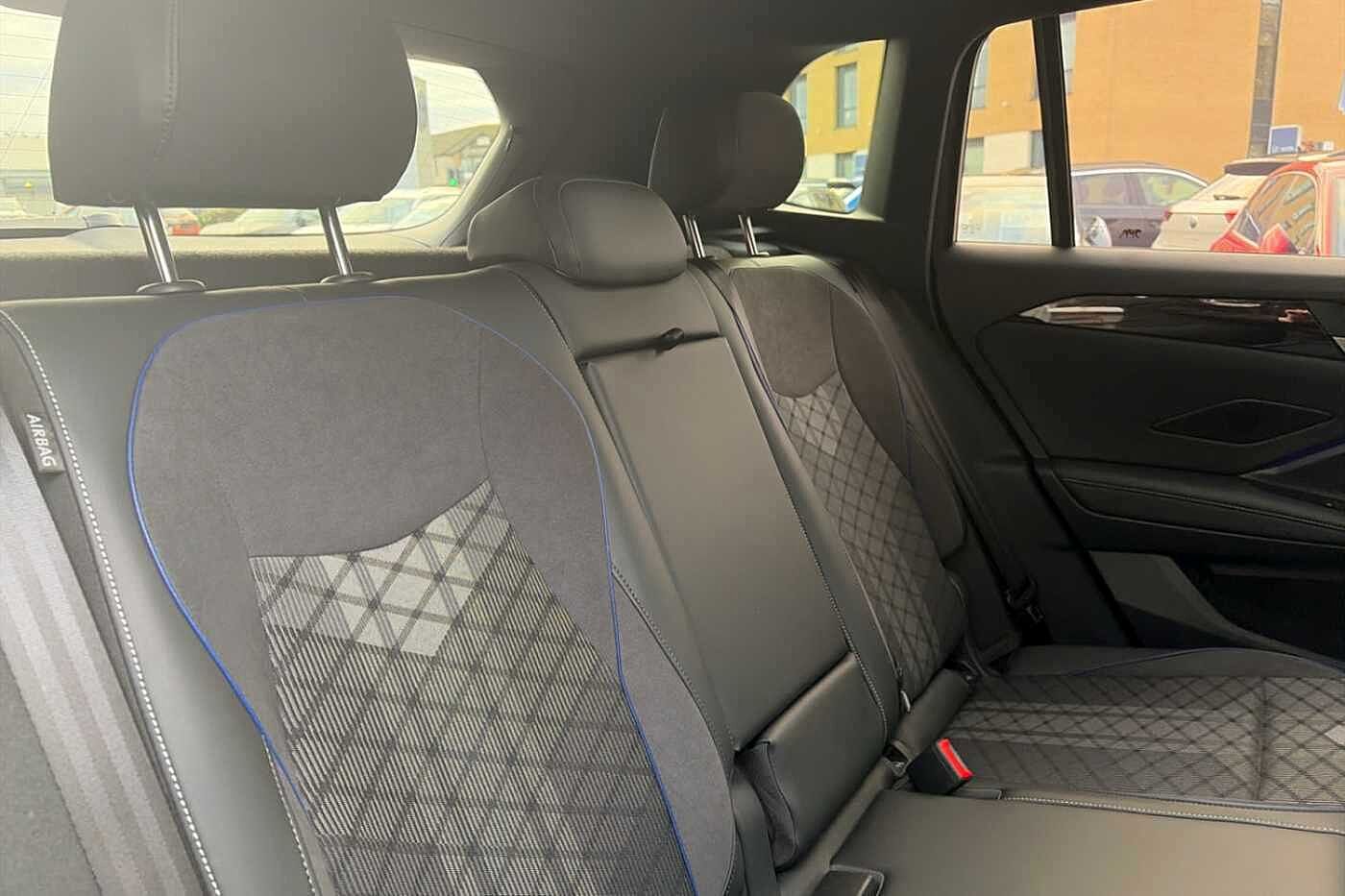 Used Volkswagen Tiguan 2024 for sale - 76316882: Photo 10