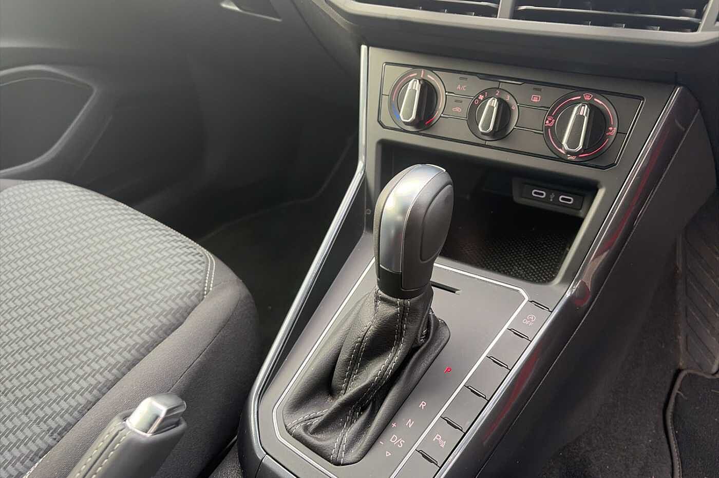 Used Volkswagen Polo 2021 for sale - 76302301: Photo 8