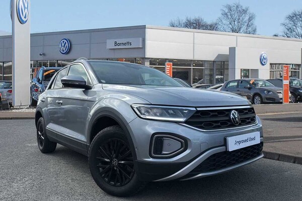 Used Volkswagen T-Roc 2022 for sale - 75345922: Photo 1