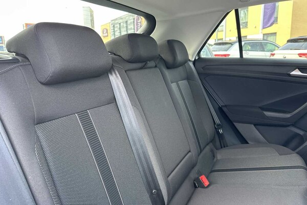 Used Volkswagen T-Roc 2022 for sale - 75345922: Photo 9