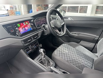 Used Volkswagen Polo 2023 for sale - 76276615: Photo
