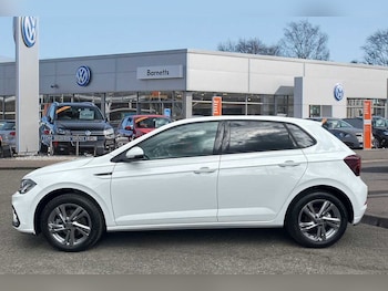 Used Volkswagen Polo 2023 for sale - 76276615: Photo