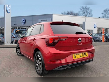 Used Volkswagen Polo 2022 for sale - 76055676: Photo
