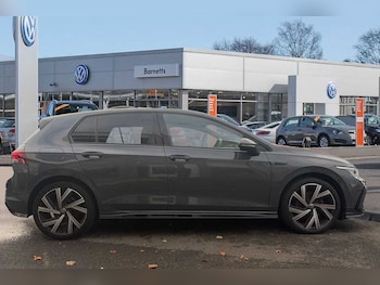 Used Volkswagen Golf 2022 for sale - 76669836: Photo