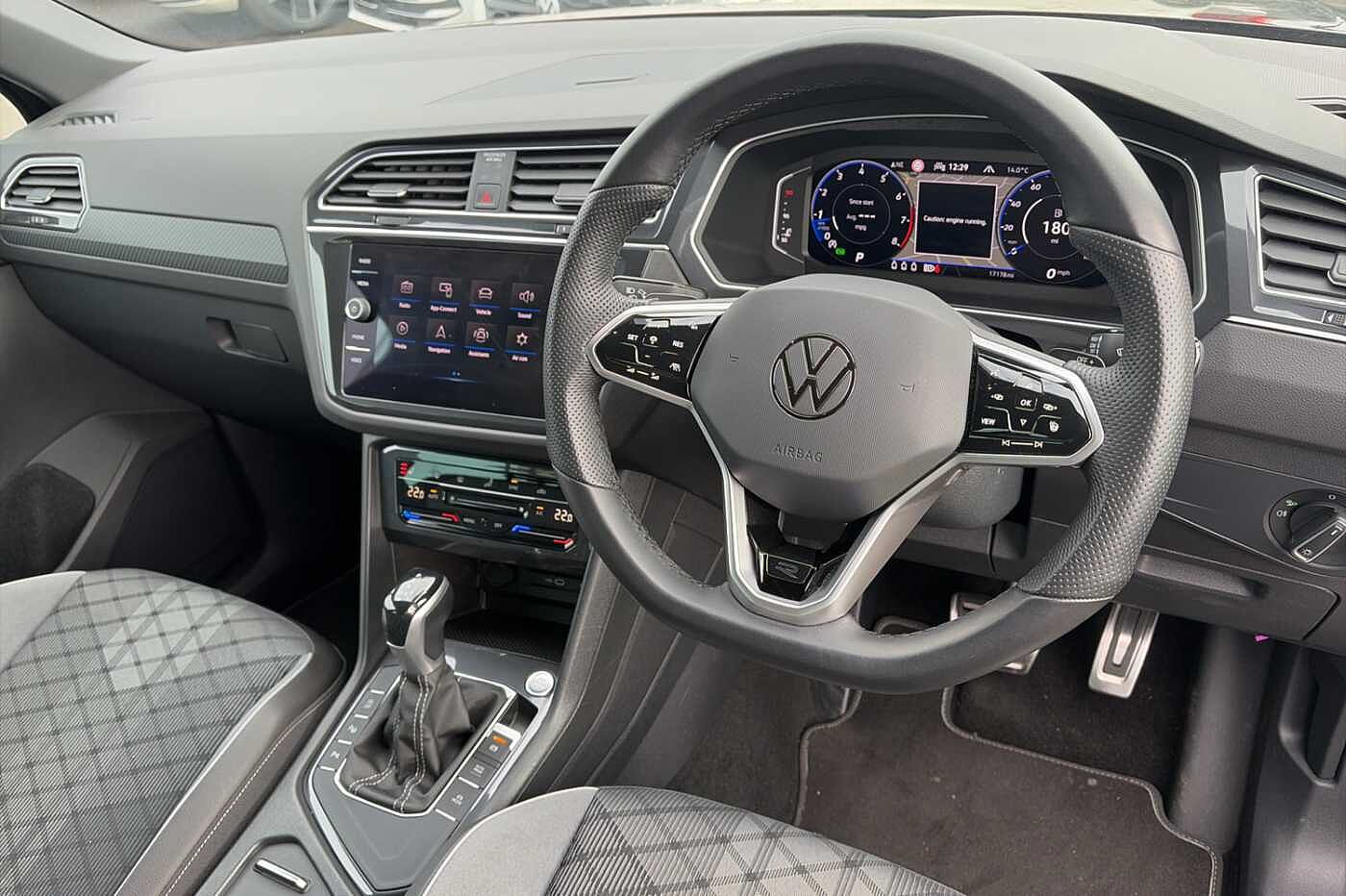 Used Volkswagen Tiguan 2023 for sale - 76221808: Photo 6