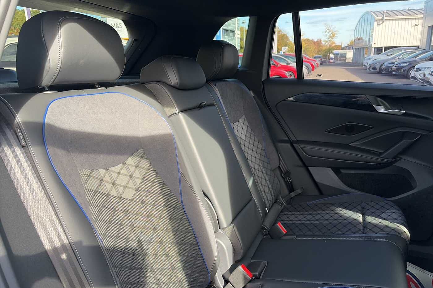 Used Volkswagen Tiguan 2025 for sale - 76104059: Photo 9