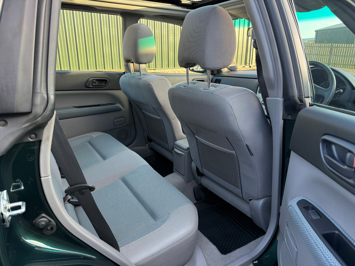 Used Subaru Forester 2005 for sale - 76780440: Photo 17