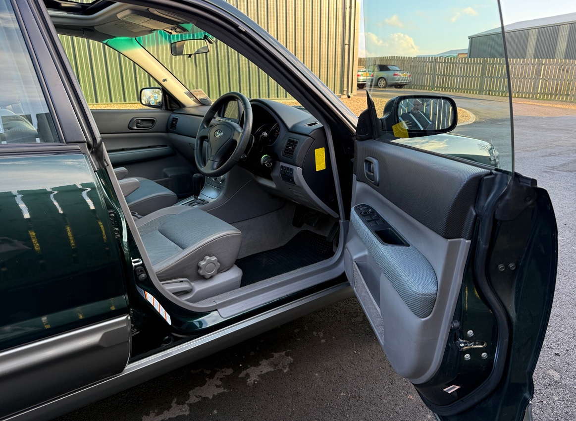 Used Subaru Forester 2005 for sale - 76780440: Photo 19