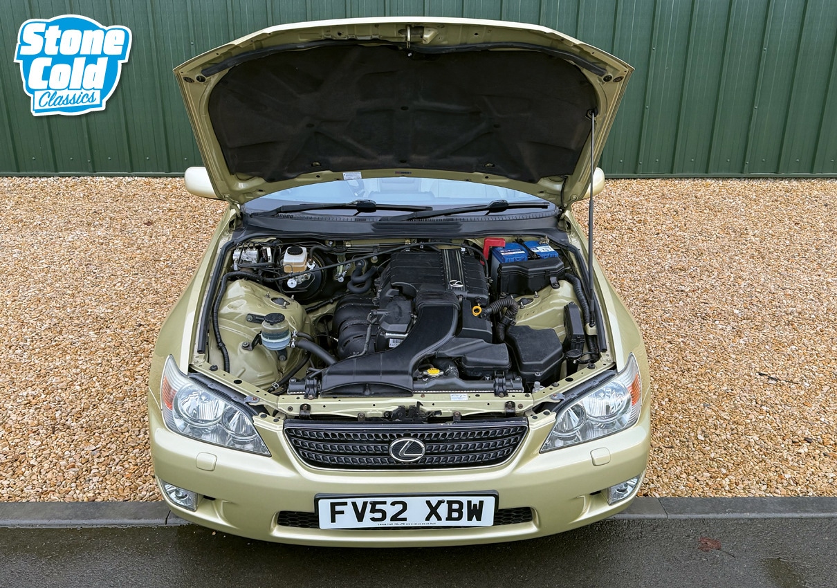 Used Lexus IS 2002 for sale - 76979954: Photo 6