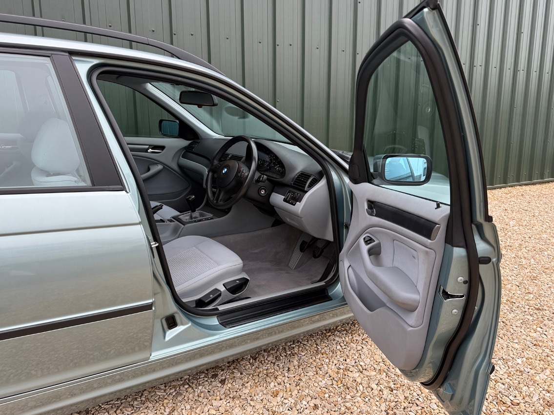 Used BMW 3 Series 2002 for sale - 77802438: Photo 12