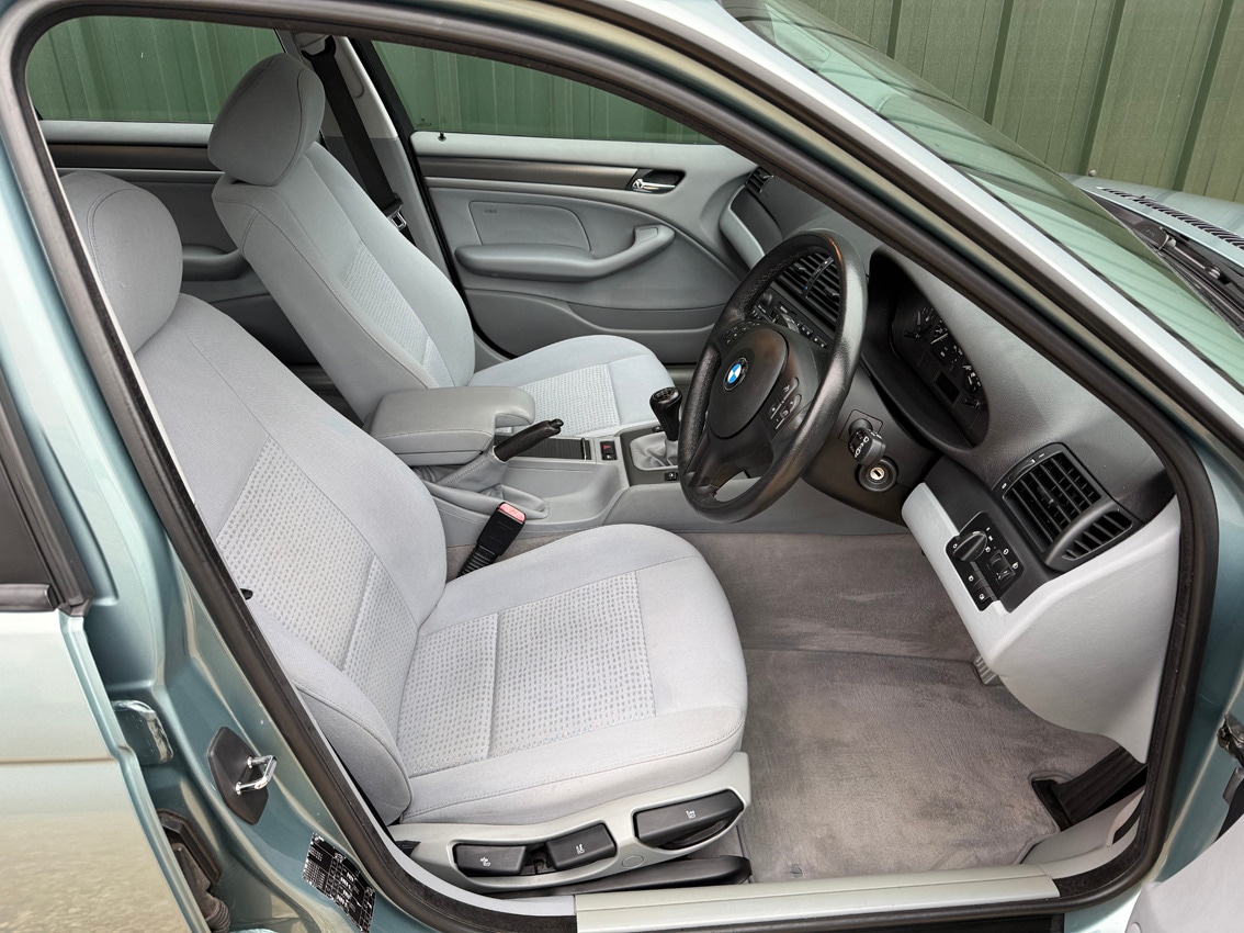 Used BMW 3 Series 2002 for sale - 77802438: Photo 19