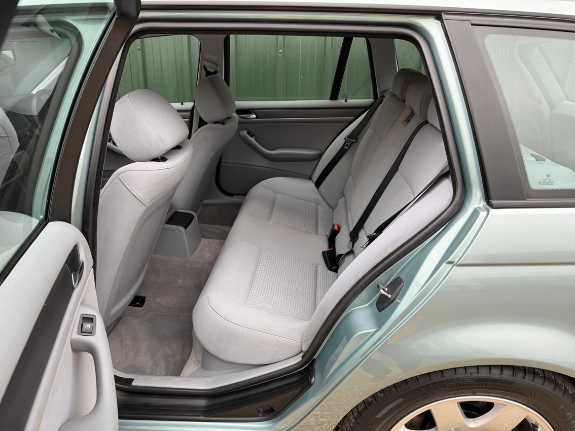 Used BMW 3 Series 2002 for sale - 77802438: Photo 25