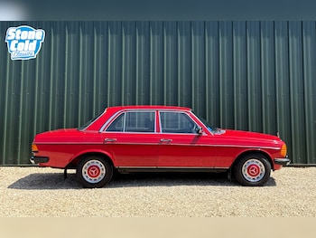 Used Mercedes-Benz 200 1981 for sale - 79124281: Photo