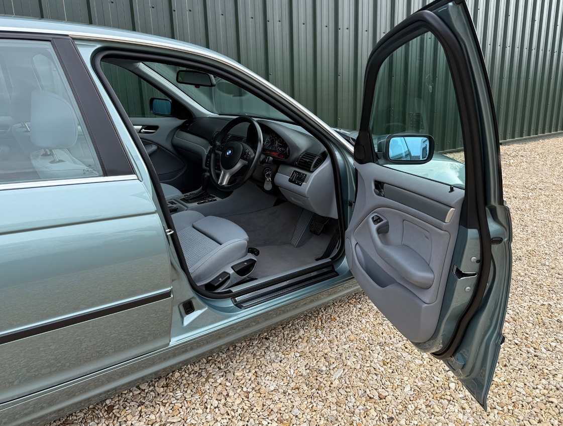 Used BMW 3 Series 2004 for sale - 77902730: Photo 12