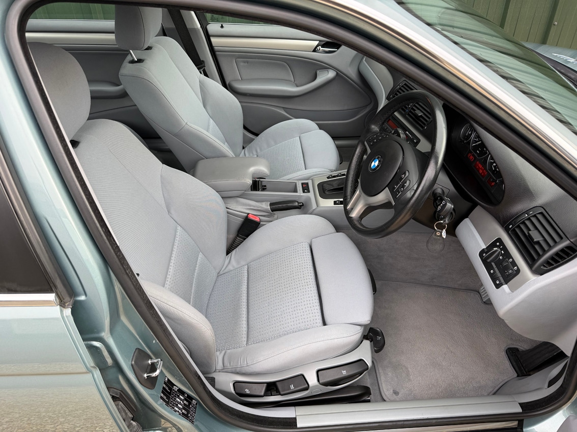 Used BMW 3 Series 2004 for sale - 77902730: Photo 16