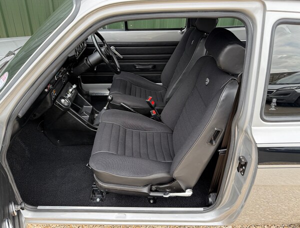 Used Ford Escort 1974 for sale - 75441475: Photo 11