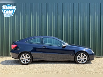 Used Mercedes-Benz C Class 2002 for sale - 79020959: Photo