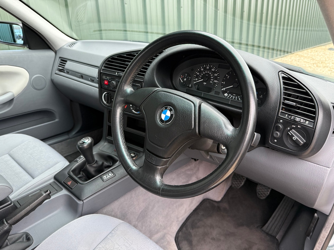 Used BMW 3 Series 1996 for sale - 77864842: Photo 13