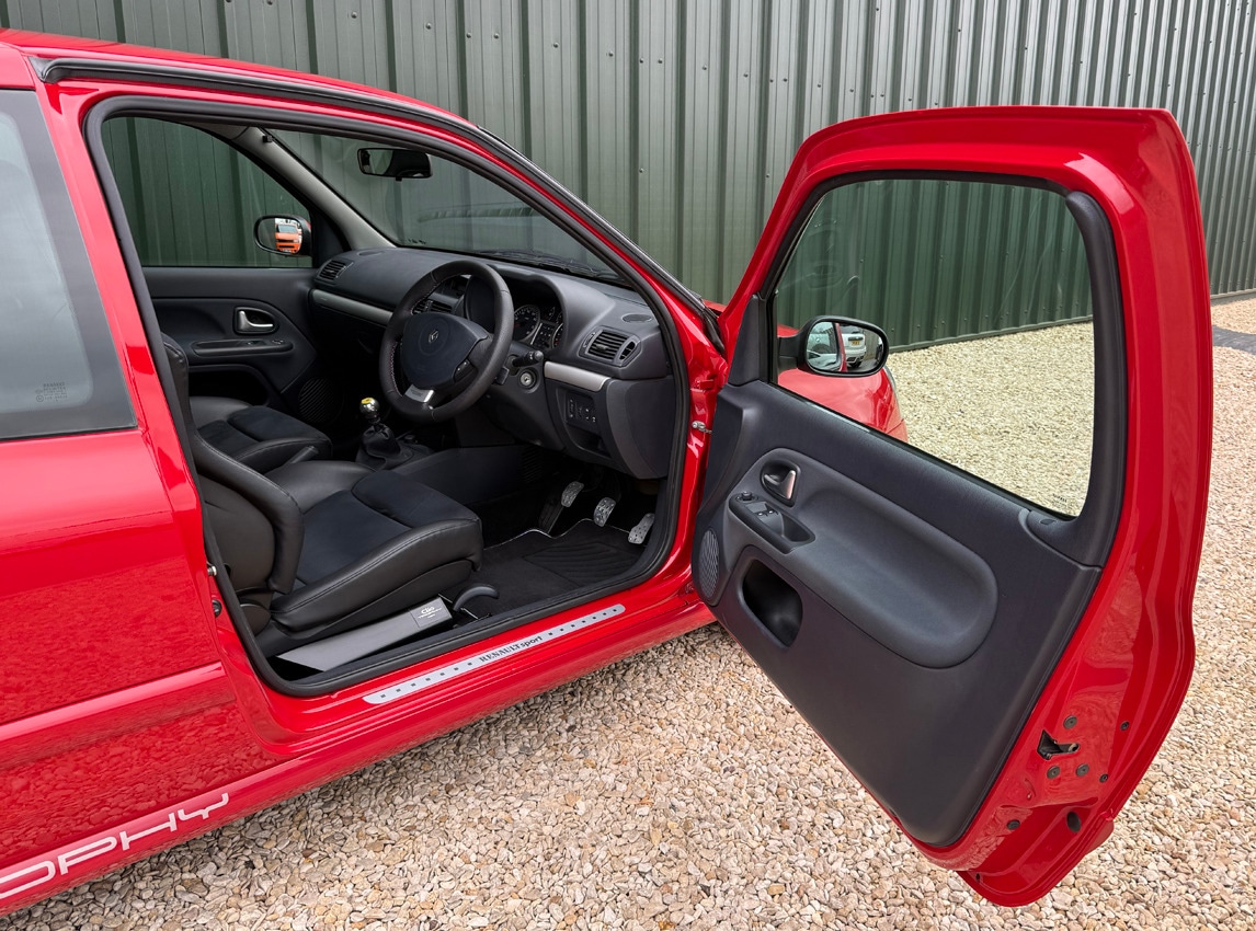 Used Renault Clio 2005 for sale - 78013046: Photo 11