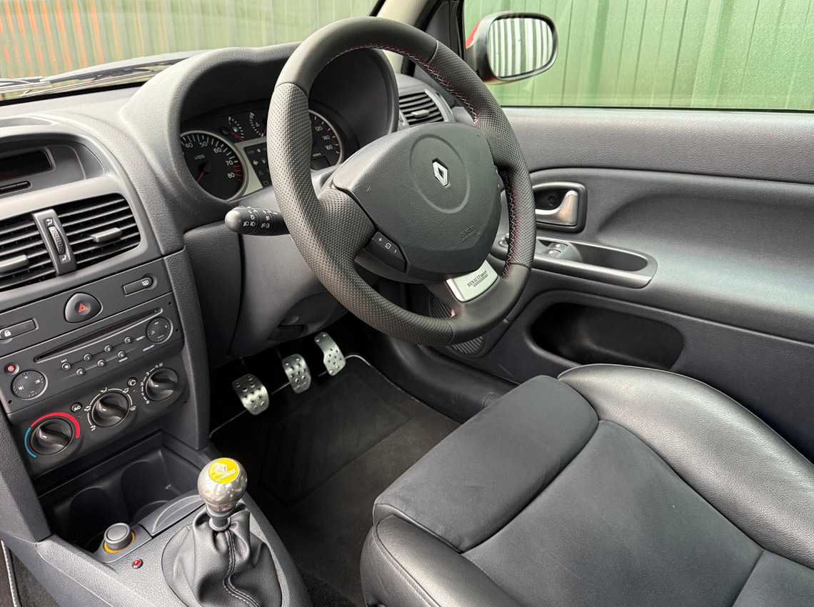 Used Renault Clio 2005 for sale - 78013046: Photo 14