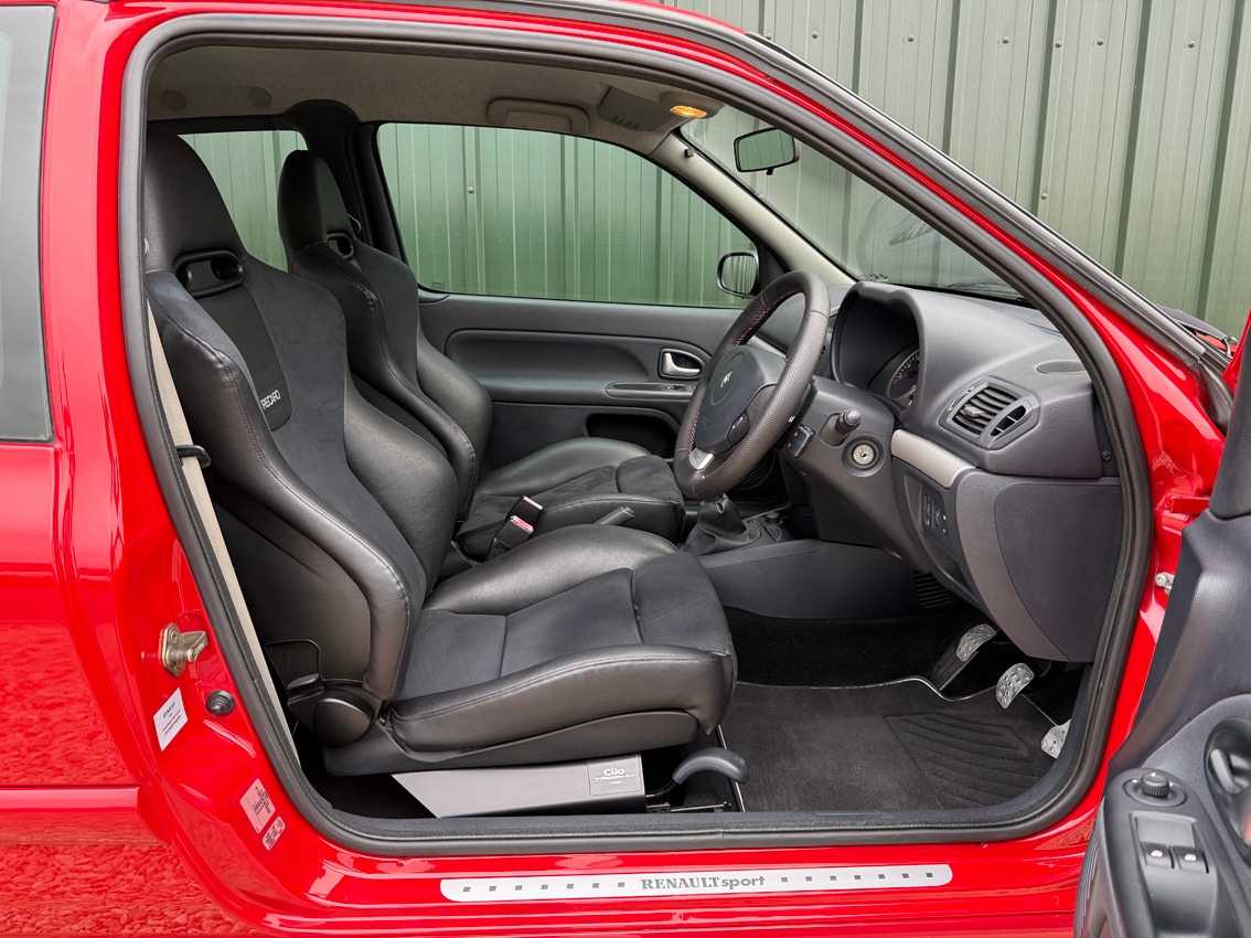 Used Renault Clio 2005 for sale - 78013046: Photo 16