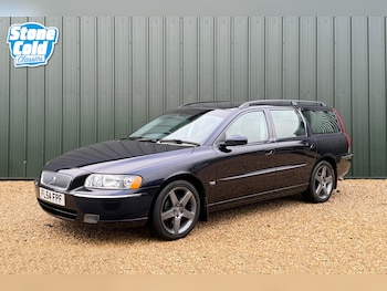 Used Volvo V70 2004 for sale - 77432899: Photo