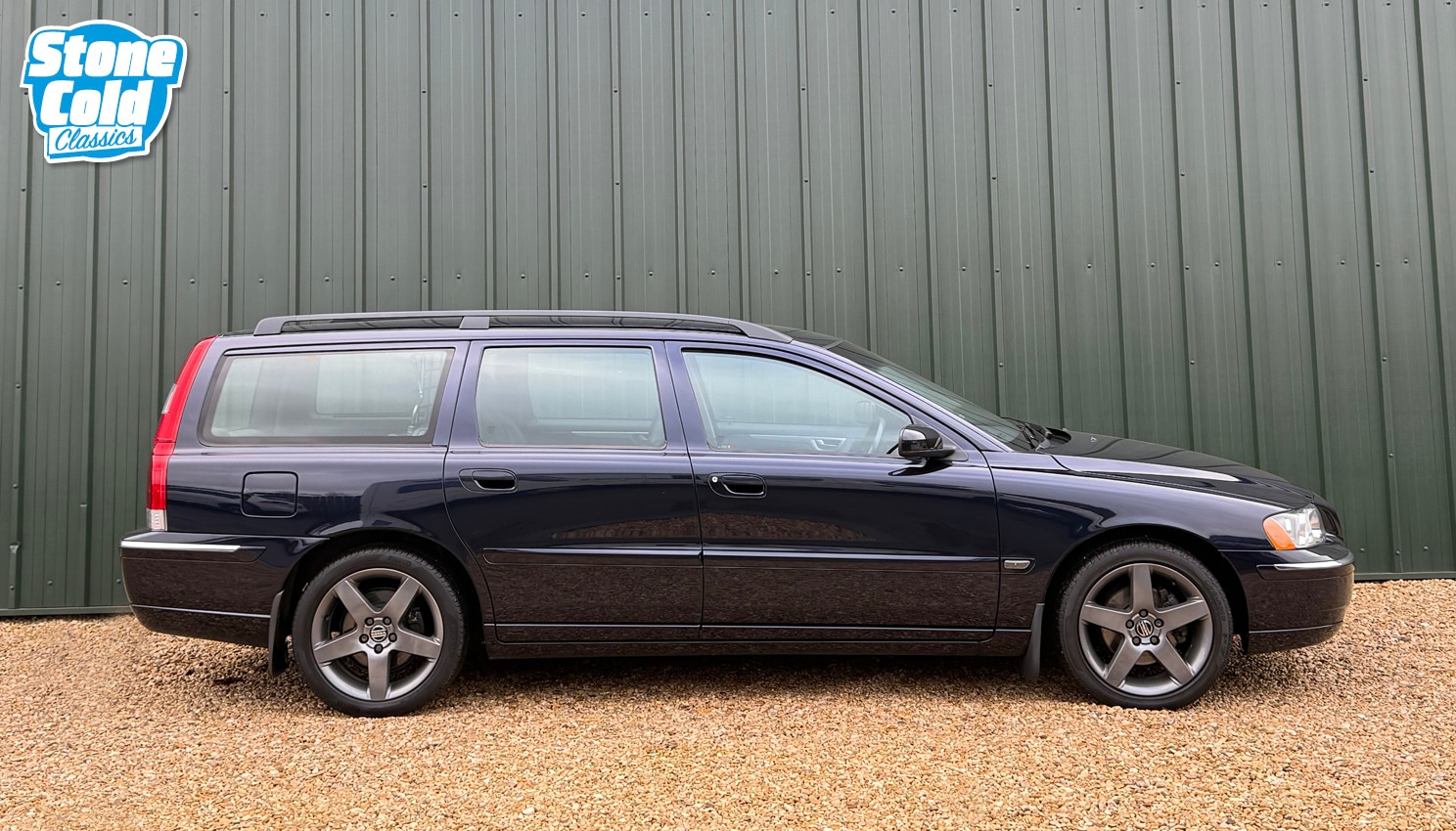 Used Volvo V70 2004 for sale - 77432899: Photo 3