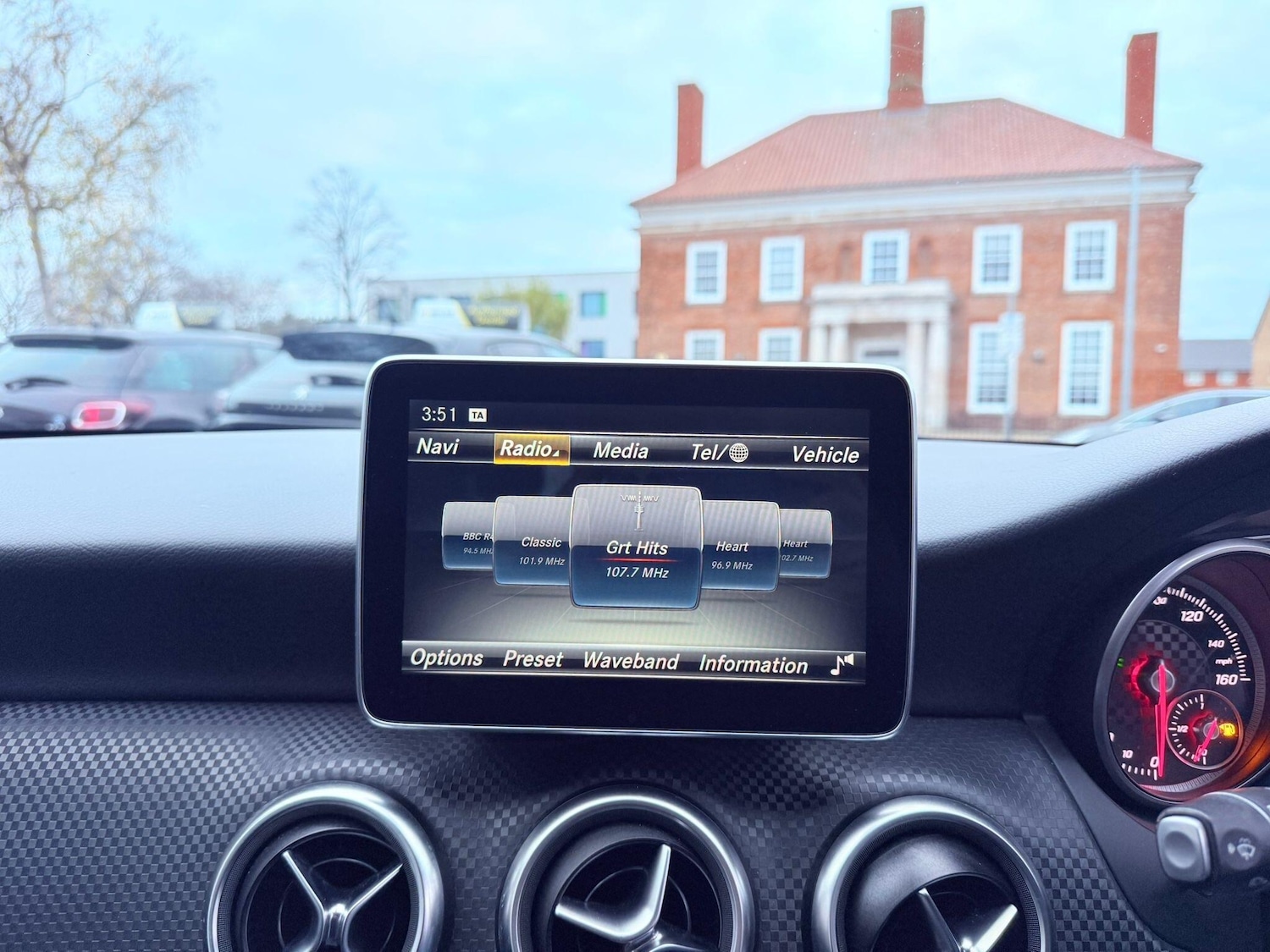 Used Mercedes-Benz A-Class for sale - 76992105: Photo 27