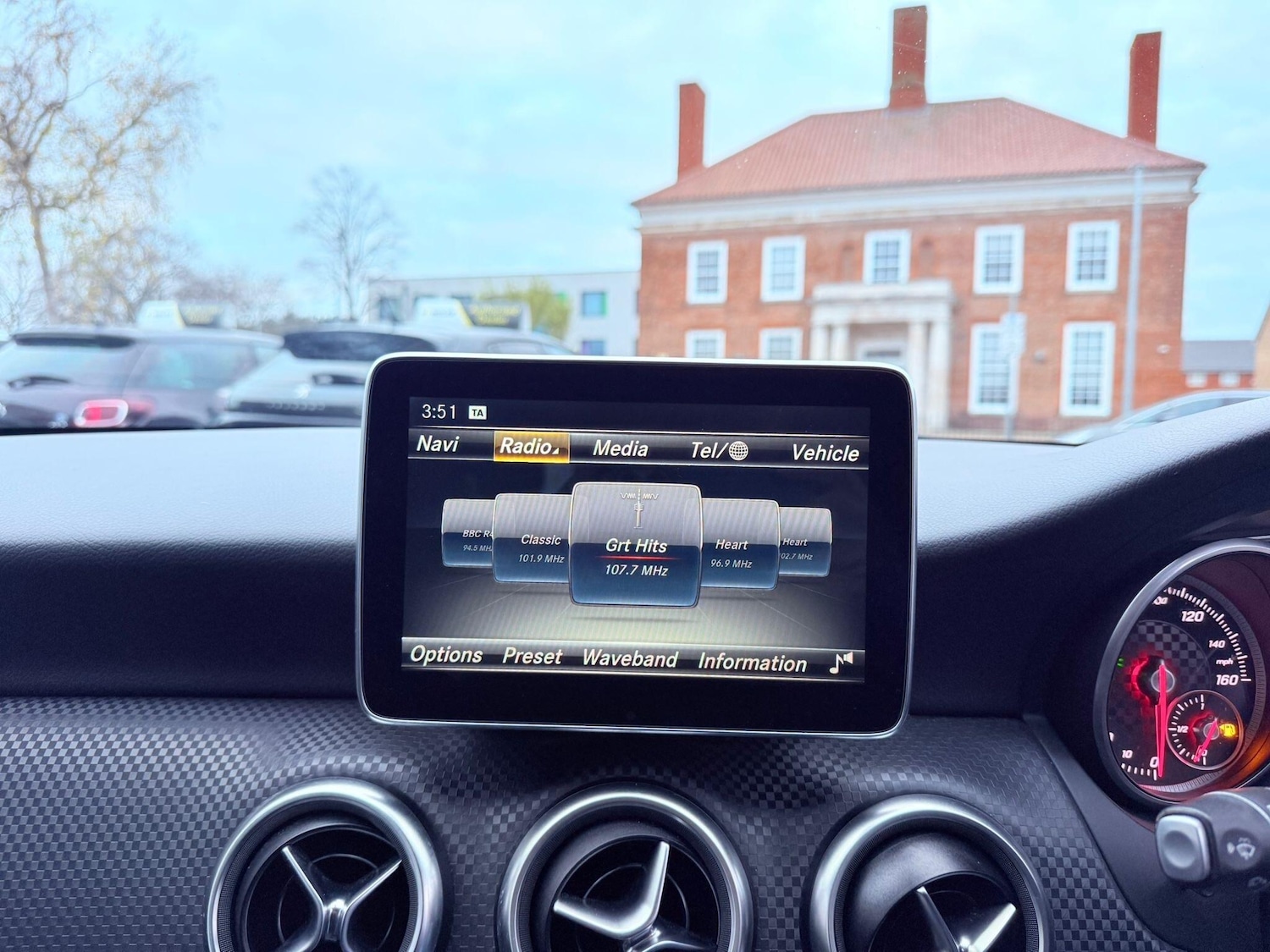 Used Mercedes-Benz A-Class for sale - 76992105: Photo 30