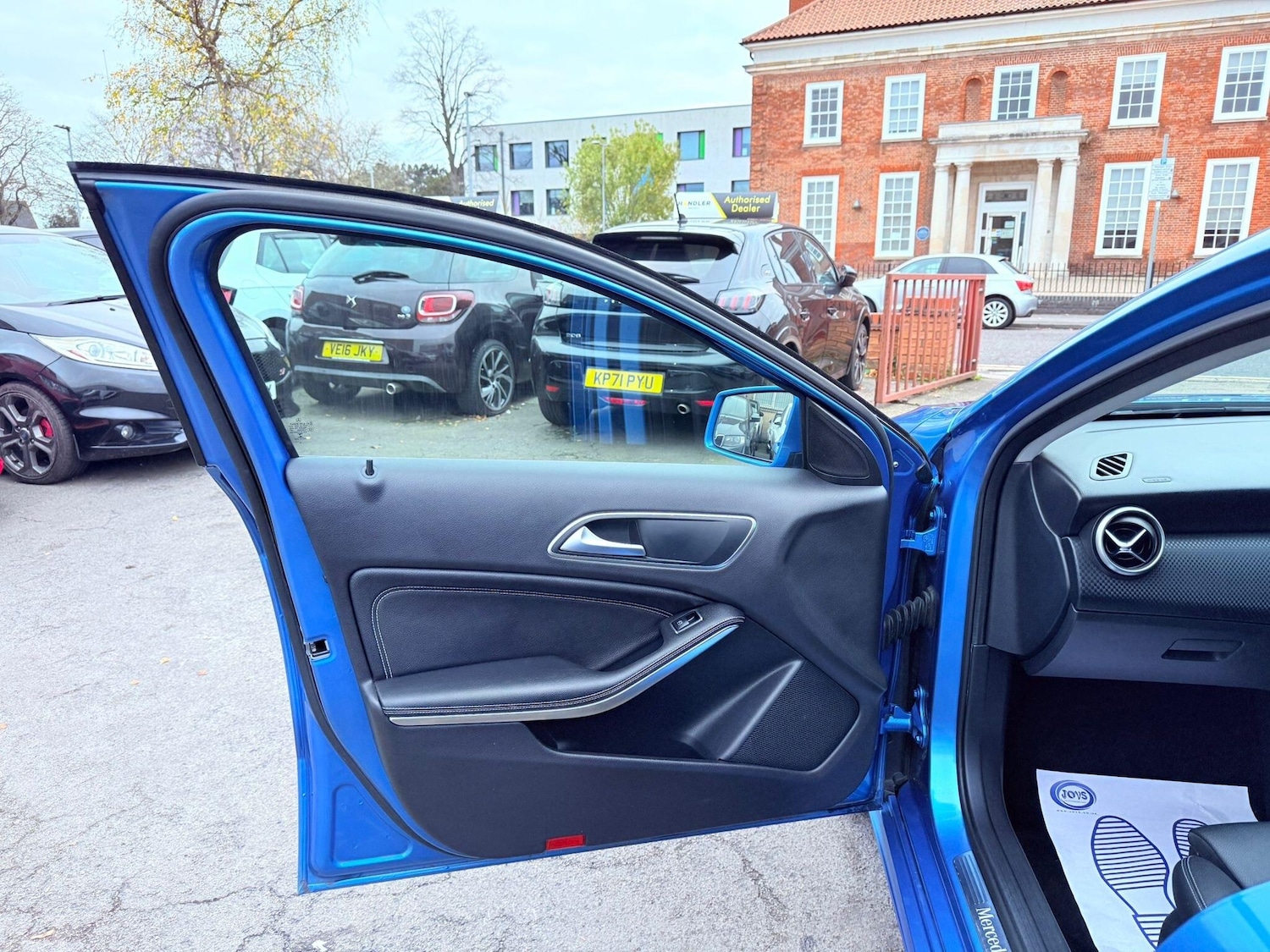 Used Mercedes-Benz A-Class for sale - 76992105: Photo 39