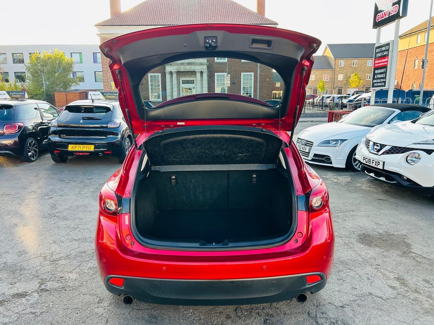 Used Mazda Mazda3 2014 for sale - 76240216: Photo 39