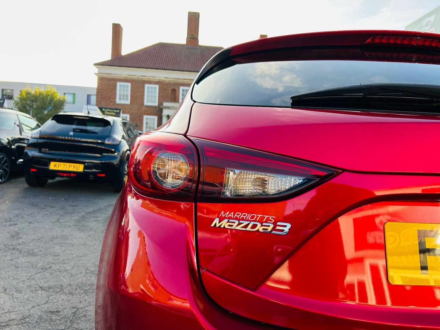 Used Mazda Mazda3 2014 for sale - 76240216: Photo 9