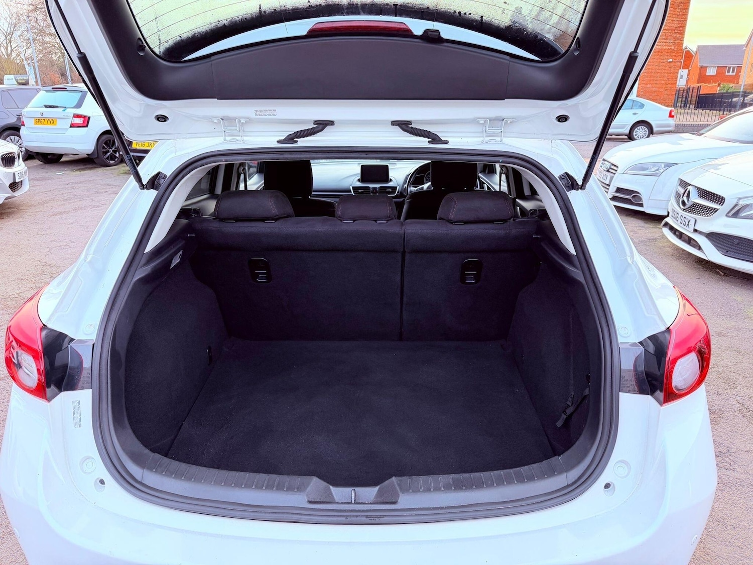 Used Mazda Mazda3 for sale - 77559315: Photo 48