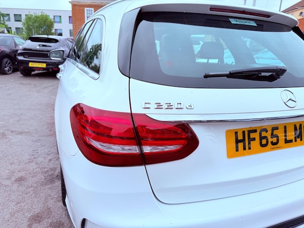 Used Mercedes-Benz C-Class 2015 for sale - 75658762: Photo 15
