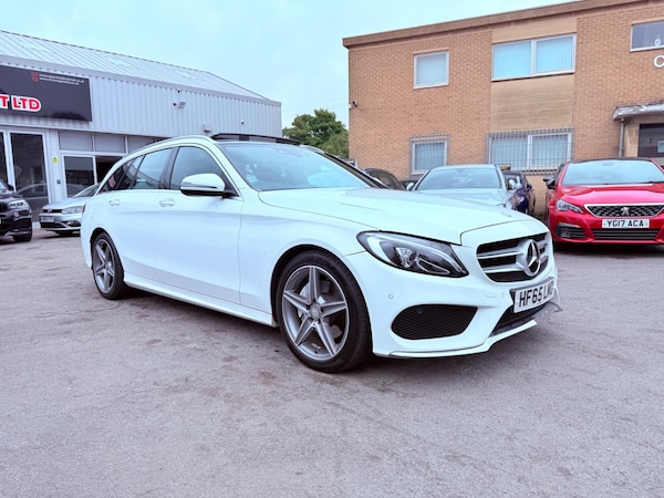 Used Mercedes-Benz C-Class 2015 for sale - 75658762: Photo 2