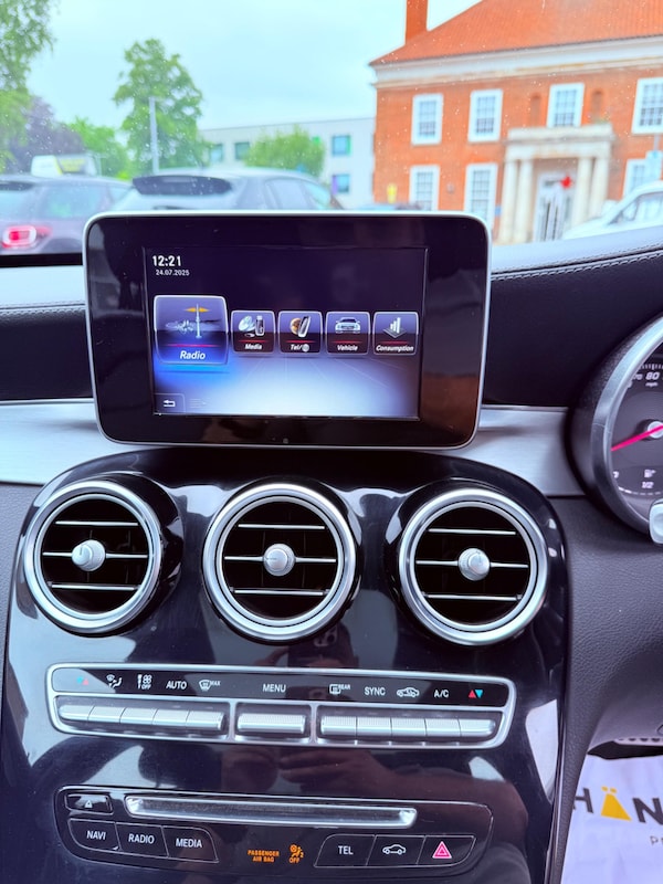 Used Mercedes-Benz C-Class 2015 for sale - 75658762: Photo 41
