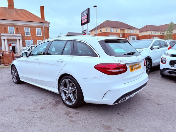 Used Mercedes-Benz C-Class 2015 for sale - 75658762: Photo 4